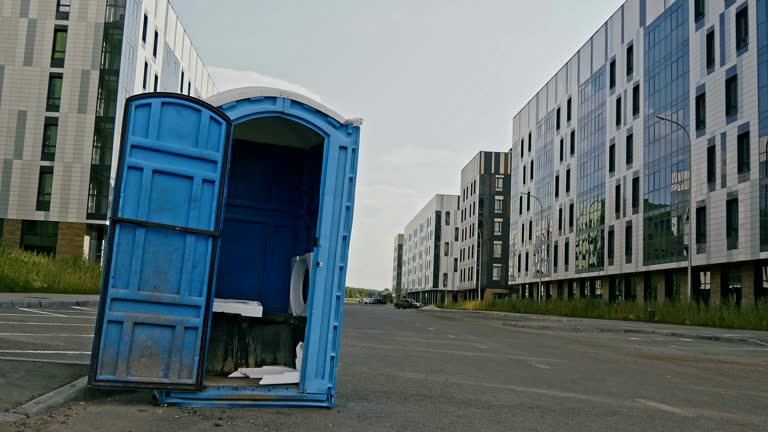 Best Portable Toilet Rental for Emergency Services  in Southport, IN